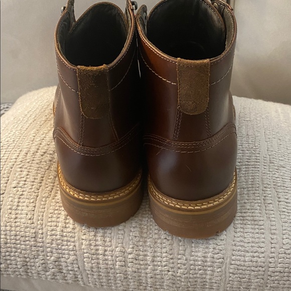 New Men’s Johnston & Murphy Cap Toe Boots Size 11 - Picture 5 of 7